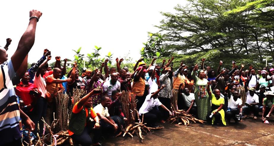 Representatives of farmers' organizations, CARI administration,, and stakeholders in the cassava value chain participated in the farmers' field day, held at CARI on July 18, 2025.