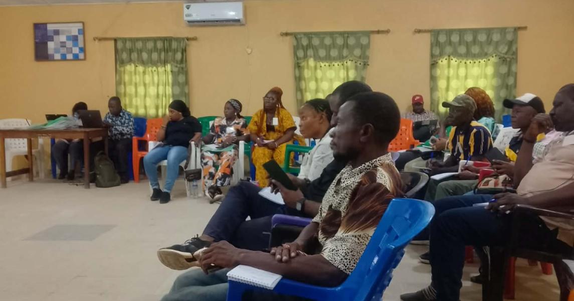 Participates listening to facilitators